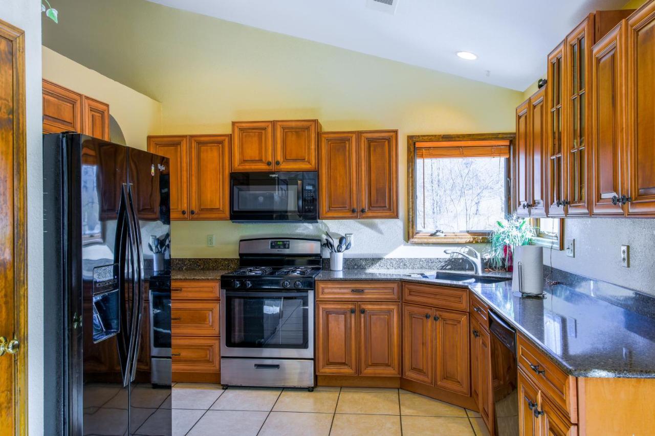 Meadow Creek Manor Whittier