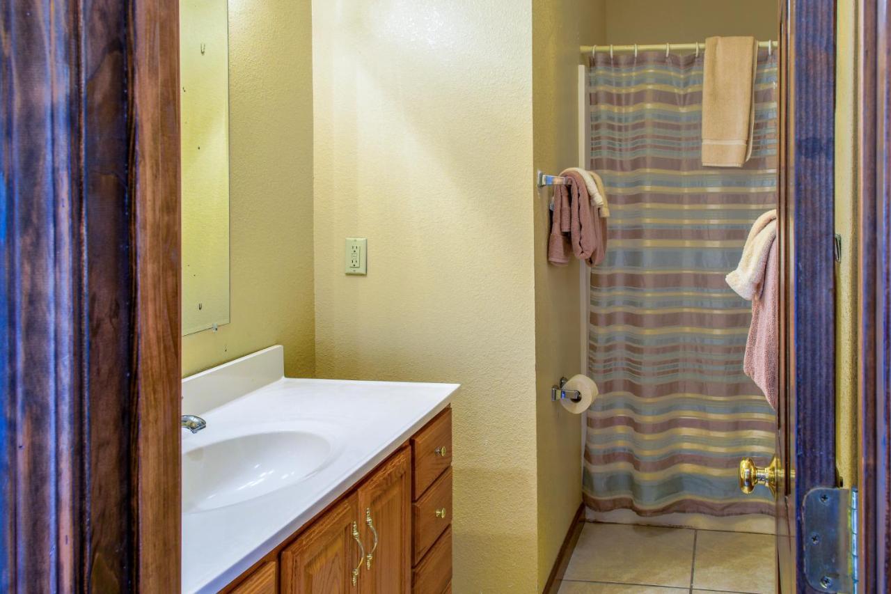 Meadow Creek Manor Holiday home Whittier