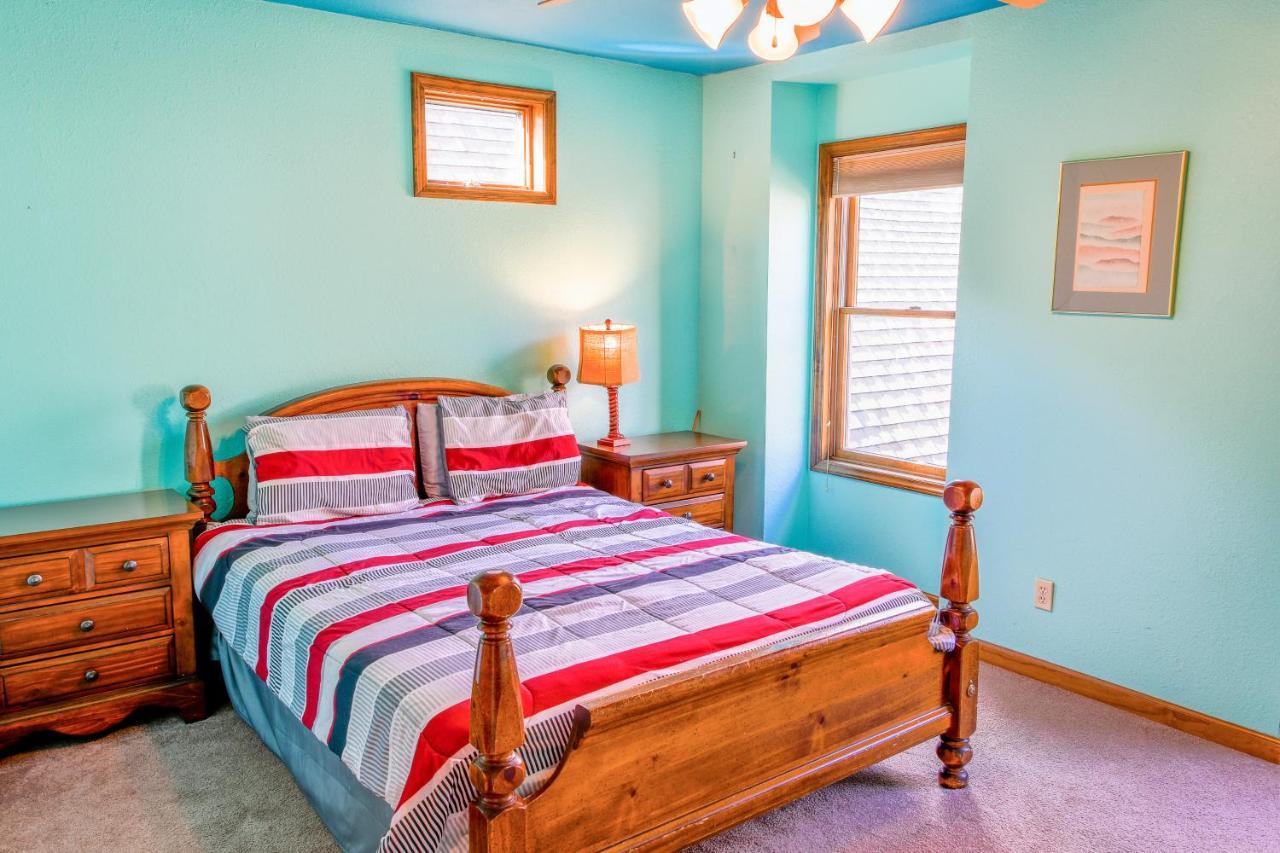 Meadow Creek Manor Holiday home Whittier