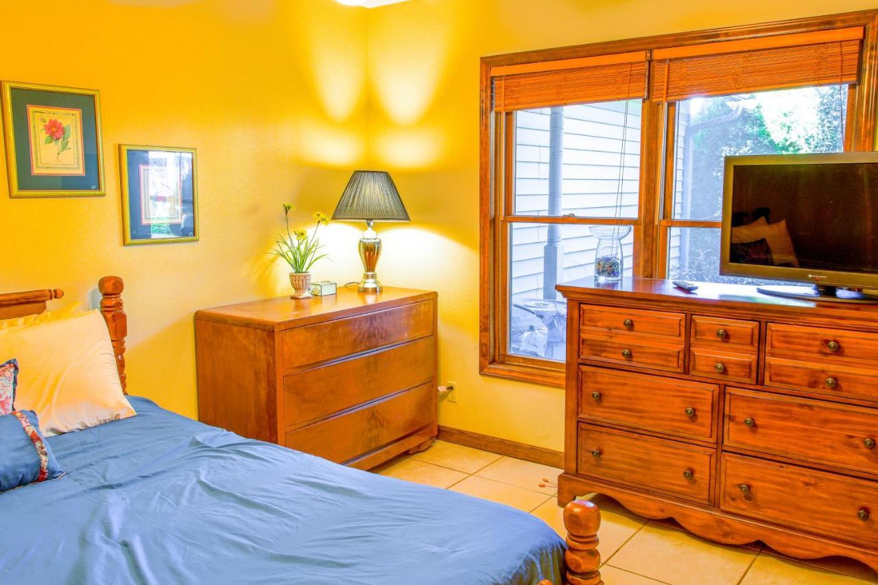 Meadow Creek Manor Whittier