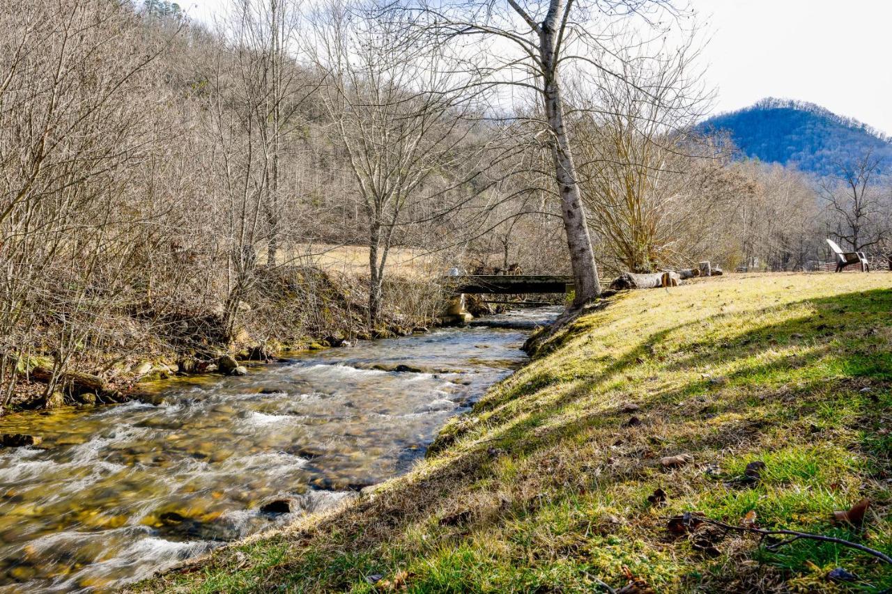 Meadow Creek Manor